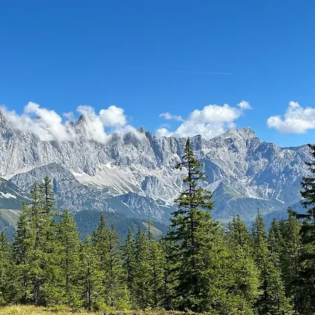 Lejlighed In Near Amade